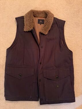 Roark Livingston  Vest with Faux Shearling Collar
